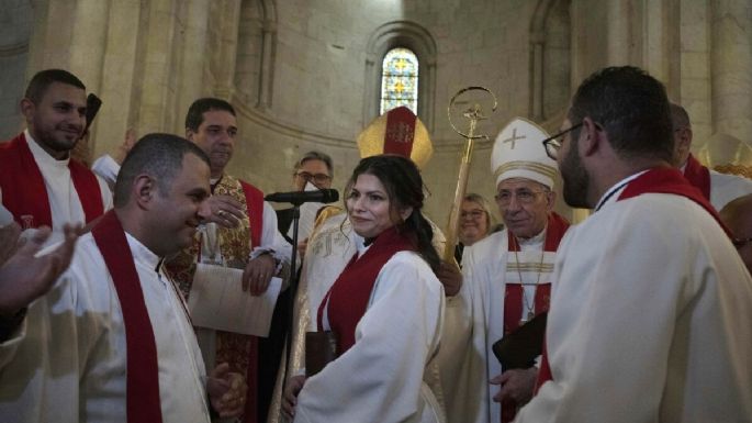 Luteranos ordenan a la primera pastora mujer palestina en Tierra Santa