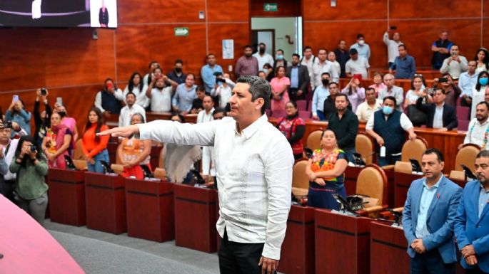 Congreso de Oaxaca elige a José Bernardo Rodríguez como nuevo fiscal general