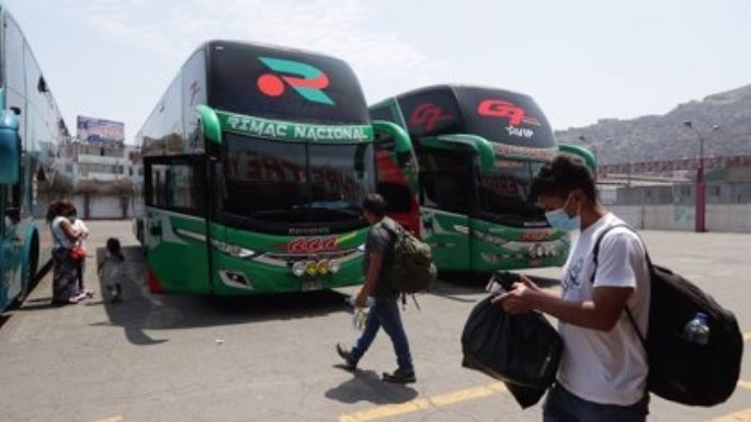 Al menos 25 muertos al despeñarse un autobús en el norte de Perú