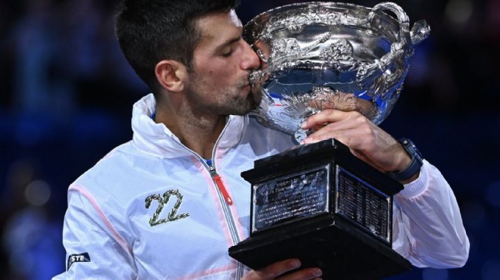 Djokovic alcanza los 22 Grand Slams de Nadal al conquistar el Abierto de Australia