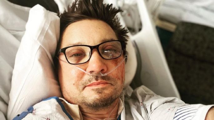 Jeremy Renner reaparece tras accidente y manda este mensaje desde el hospital