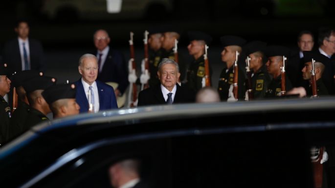 AMLO acude al AIFA para recibir en persona al presidente Joe Biden