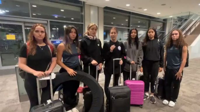 Gimnastas mexicanas regresan de Israel en vuelo de repatriación de la Sedena