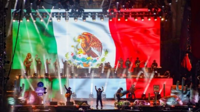 Esto es lo que pagó el gobierno de la CDMX al Grupo Frontera por tocar en el Zócalo