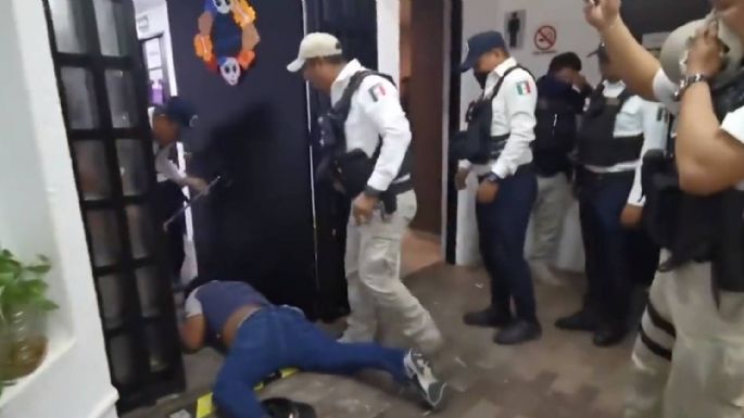 Trifulca entre diputados morenistas en el Congreso de Campeche deja una veintena de detenidos (Video)
