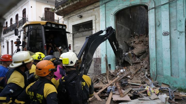 Derrumbe en La Habana Vieja deja al menos dos muertos y afecta a 13 familias