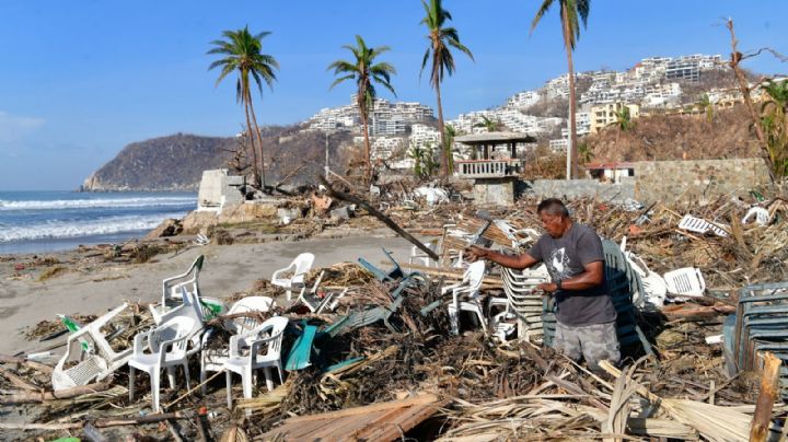 Un mes después del paso de Otis, la reconstrucción avanza lentamente en el devastado Acapulco