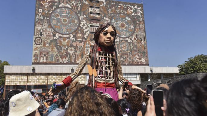 Por los niños refugiados: La Pequeña Amal llega con su mensaje de paz a la Ciudad de México