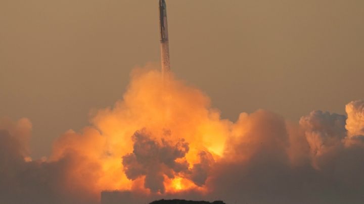 Cohete de SpaceX pierde nave espacial poco después de despegar