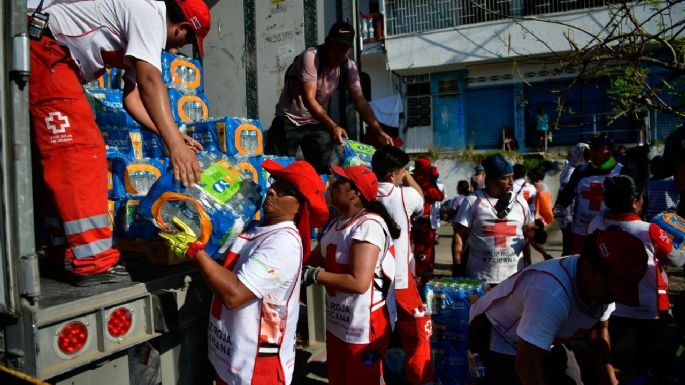 Cruz Roja llama a la población a seguir apoyando a la población afectada por Otis en Acapulco