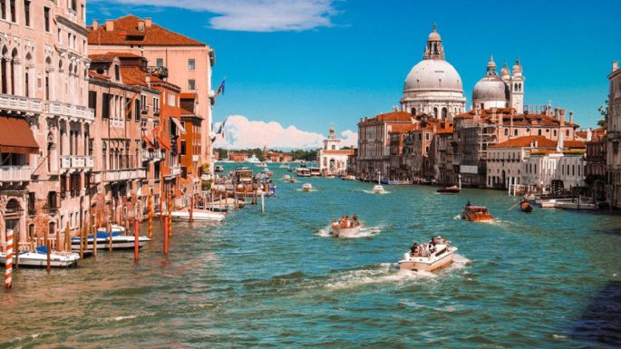 Venecia cobrará nuevo impuesto a turistas durante la temporada alta
