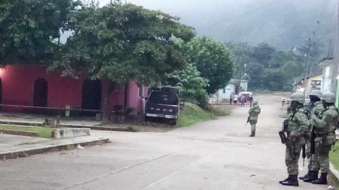 Emboscan a militares que buscaban a presidente municipal secuestrado en Chiapas; hay un muerto