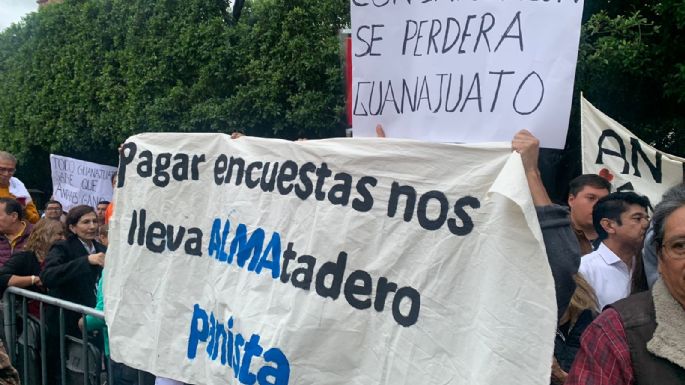 Sheinbaum y Alcaraz enfrentan en Guanajuato protestas de simpatizantes de Antares Vázquez (Video)