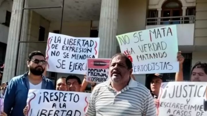 Protestan en Chilpancingo contra los ataques a periodistas
