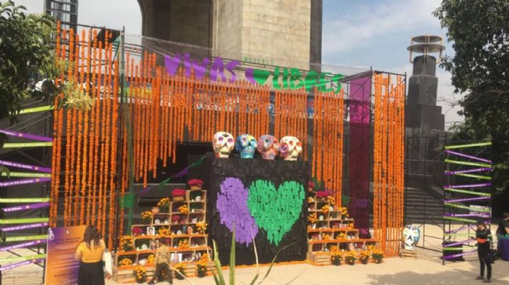 Ofrenda para visibilizar los feminicidios: “En México todos los días son días de muertas”