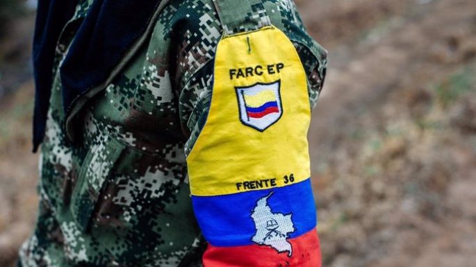 Las disidencias de las FARC anuncian la suspensión de la mesa de diálogo con el gobierno colombiano