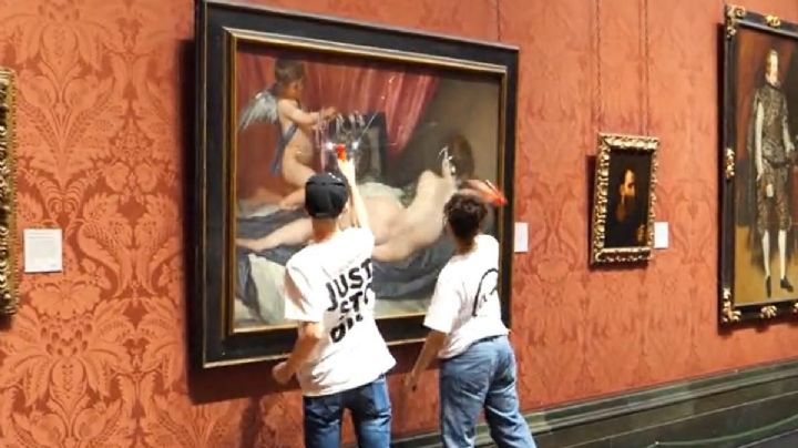 Activistas climáticos martillan "La Venus del espejo" de Velázquez en Londres