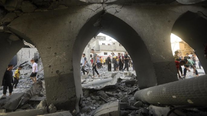 Israel ataca la Ciudad de Gaza; miles han huido en los últimos días