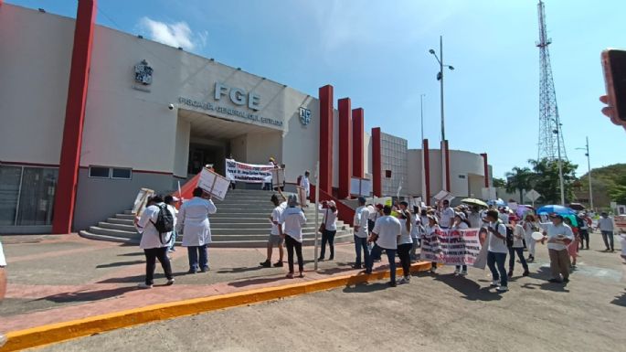 FGR analizará carpeta de investigación sobre presunto suicidio de médico en Tabasco