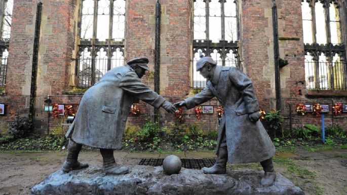 Tregua de Navidad: Y el futbol detuvo por una noche la Primera Guerra Mundial