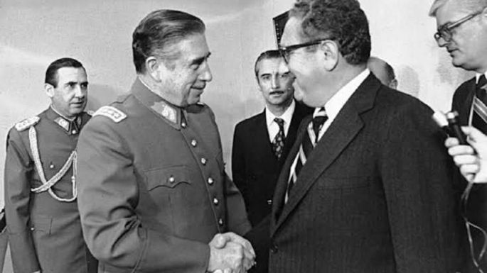 Los fantasmas que rondan a Kissinger