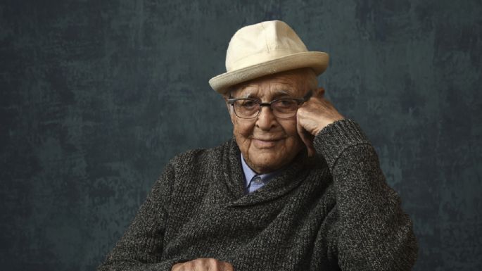 Murió Norman Lear, pionero del sitcom y leyenda de la televisión estadunidense; tenía 101 años