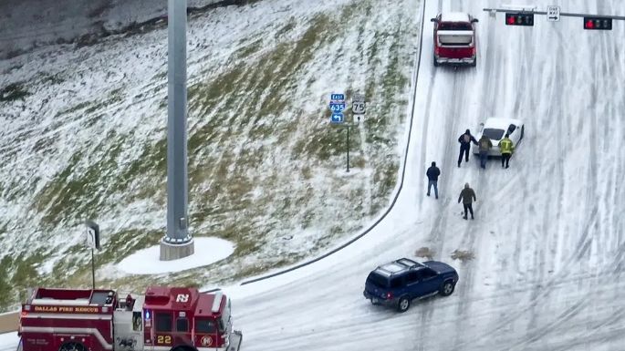 Tormenta invernal azota el sur de EU por tercer día