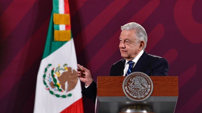 AMLO critica que se tenía categoría 1 en seguridad mientras se traficaban drogas por el AICM