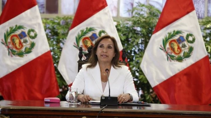 Dina Boluarte acusa a AMLO de no entregar la presidencia de la Alianza del Pacífico