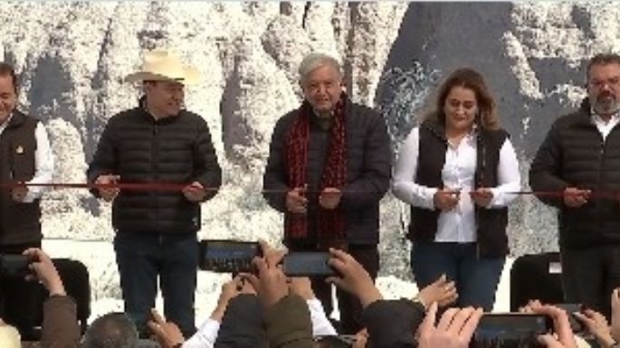 AMLO inaugura la carretera Agua Prieta- Bavispe; beneficiará a más de 80 mil habitantes