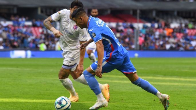 Tuca Ferretti debuta con victoria del Cruz Azul 1-0 a Juárez en el Estadio Azteca