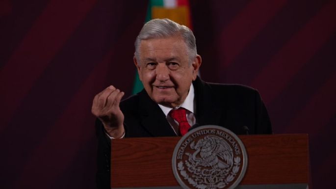 AMLO pide que en juicio a García Luna se revele testimonio de presuntos sobornos a El Universal