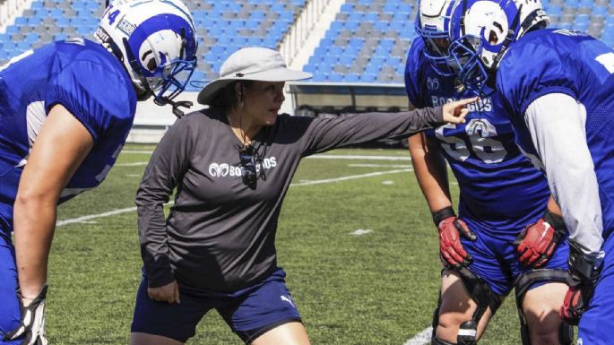 Gabriela Martínez, primera coach de la ONEFA: “Siempre le mentí a mis padres para irme a jugar”