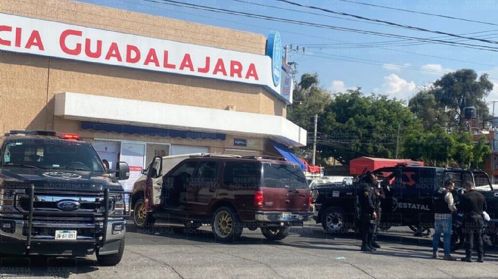 Empresario secuestrado es rescatado tras persecución en Guadalajara