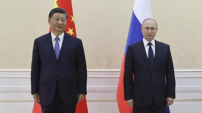 Xi muestra apoyo a Putin y Beijing busca un rol global más activo