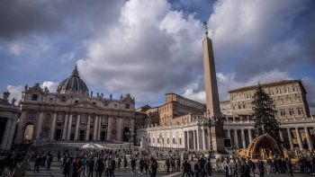 Una corte del Vaticano explica la condena a un cardenal en el "juicio del siglo"