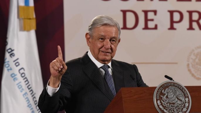 Estadunidenses no hacen caso de las alertas de viaje; Cancún está lleno de extranjeros: AMLO