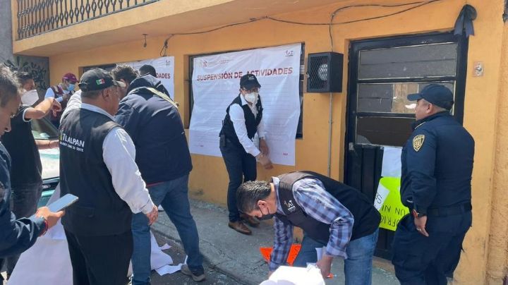 Policías salvan a una maestra de ser linchada en San Andrés Totoltepec, Tlalpan (Video)