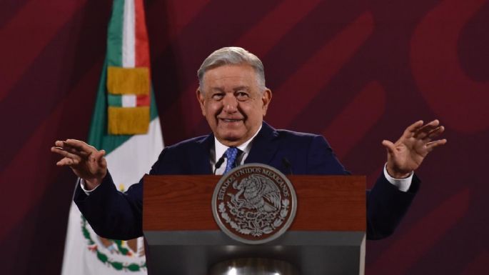 AMLO arremete contra legisladores de EU por propuesta para combatir al narco en México