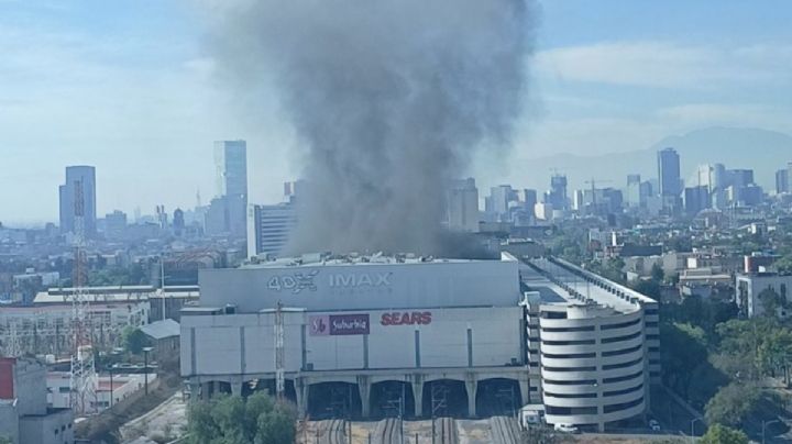 Se incendia Fórum Buenavista; hay 6 lesionados y 300 desalojados