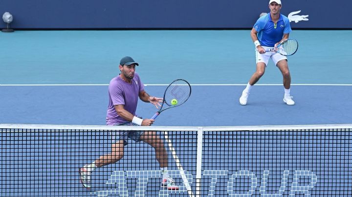 El tenista mexicano Santiago González conquista el Miami Open en dobles