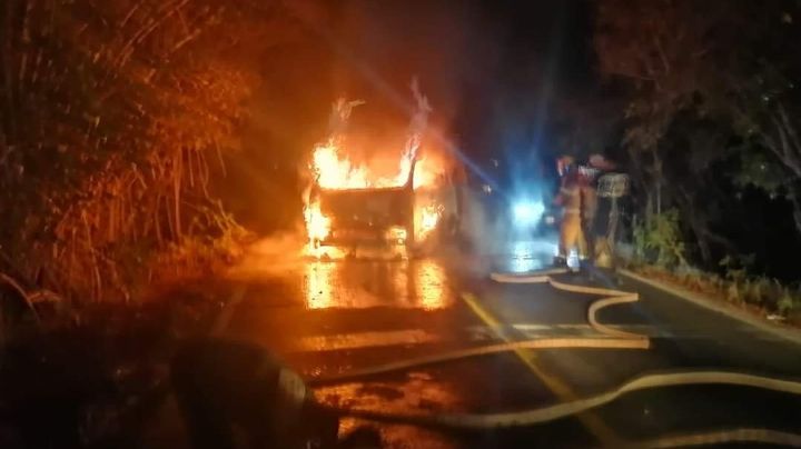 Operativo de Sedena y Semar genera balaceras, bloqueos y quema de vehículos en Nayarit