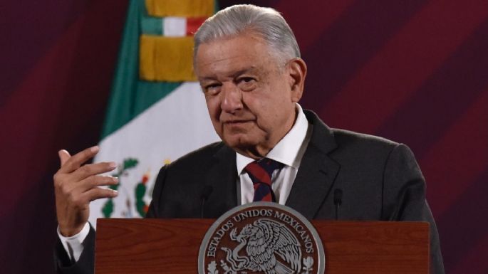 AMLO acusa al Pentágono de espiar a su gobierno; protegerá información de Sedena y Semar