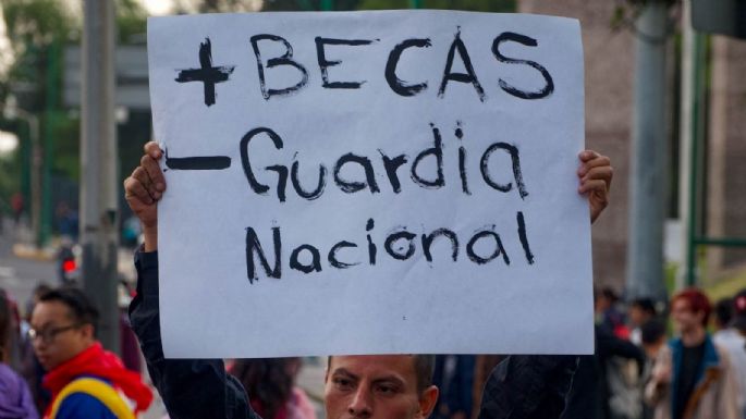 Integrantes del CIDE denuncian reducción de 80% al presupuesto de las Becas Elisa Acuña