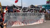 Estudiantes marchan en defensa de becas y para exigir fiscalización de recursos en la UNAM (Videos)