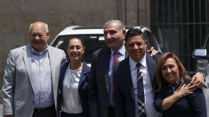 Gobernadores de Morena llegan a Palacio Nacional; “pudiera darse” un mensaje de AMLO