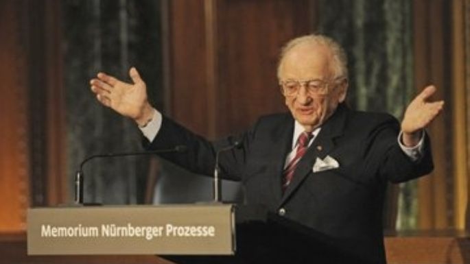 Muere Ben Ferencz; fiscal en los juicios de Núremberg