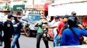 Policías de la CDMX golpean y roban a reporteros tras balacera en Iztapalapa (Video)
