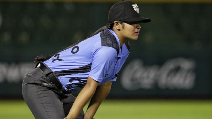 Julissa Iriarte debuta como ampáyer en la Liga Mexicana Beisbol