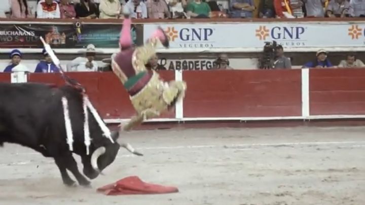 Las graves cornadas que sufrieron Arturo Macías y Joselito Adame en la Feria de San Marcos (Videos)